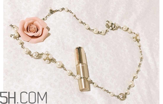 雪花秀唇膏好用嗎？適合口紅打底的潤唇膏