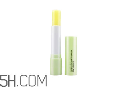 自制潤唇膏可以吃嗎？如何正確選購潤唇膏？