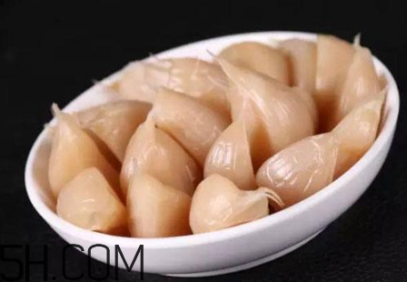 大蒜泡冰糖怎么做？大蒜泡冰糖真的能治腎虛嗎？