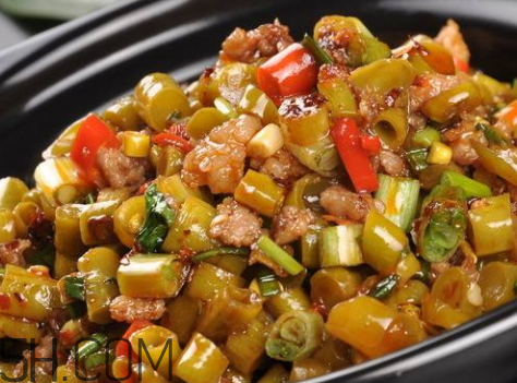 酸豆角發(fā)霉了還能吃嗎 酸豆角發(fā)霉怎么辦 酸豆角發(fā)霉了還能吃嗎 酸豆角發(fā)霉怎么辦