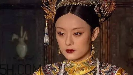 正宮紅口紅是什么顏色？正宮紅口紅試色