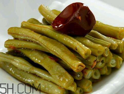 酸豆角臭了還能吃嗎 酸豆角有臭味怎么辦 酸豆角臭了還能吃嗎 酸豆角有臭味怎么辦