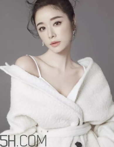 奶油杏色口紅適合什么人？奶油杏子色口紅適合黃皮嗎？