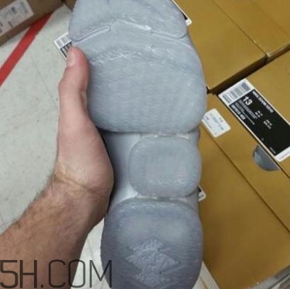 nike lebron 15 city edition發(fā)售時間_多少錢？