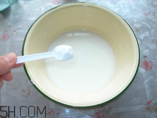 牛奶護(hù)膚有什么竅門？牛奶護(hù)膚的竅門有哪些？