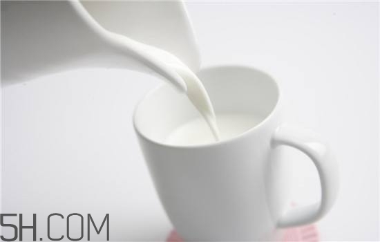 牛奶護(hù)膚有什么竅門？牛奶護(hù)膚的竅門有哪些？