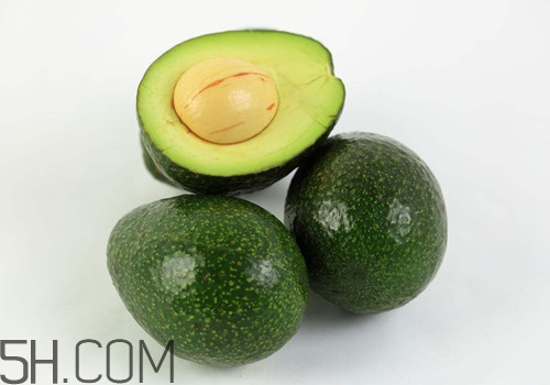 百香果和牛油果可以一起吃嗎？百香果和牛油果一起吃有什么好處呢？