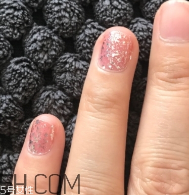 candy moyo和miss candy區(qū)別 膜玉和糖果小姐哪個好？