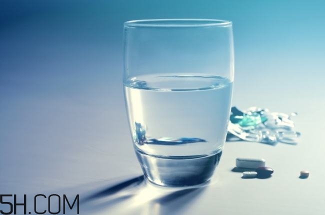 喝水有哪些禁忌？哪些水是不能喝的？