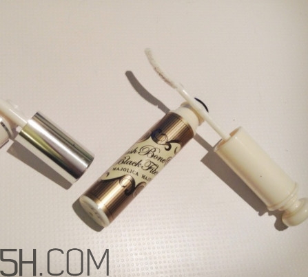 睫毛膏刷頭的種類(lèi)及選擇方法 睫毛膏刷頭的種類(lèi)及選擇方法