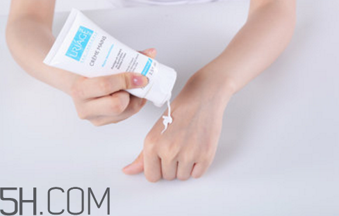 什么時(shí)候涂護(hù)手霜好？晚上怎么用護(hù)手霜好？