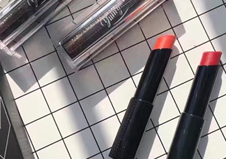 正宮紅口紅是什么顏色？正宮紅口紅試色