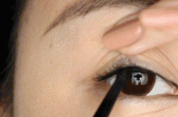 腫眼泡內(nèi)雙怎樣畫(huà)眼妝 內(nèi)雙腫眼泡拯救大法