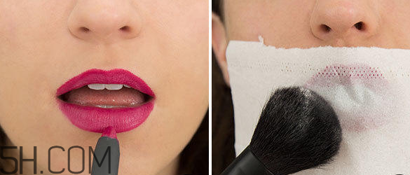 今年秋冬最流行的唇妝 反咬唇妝怎么畫 今年秋冬最流行的唇妝 反咬唇妝怎么畫