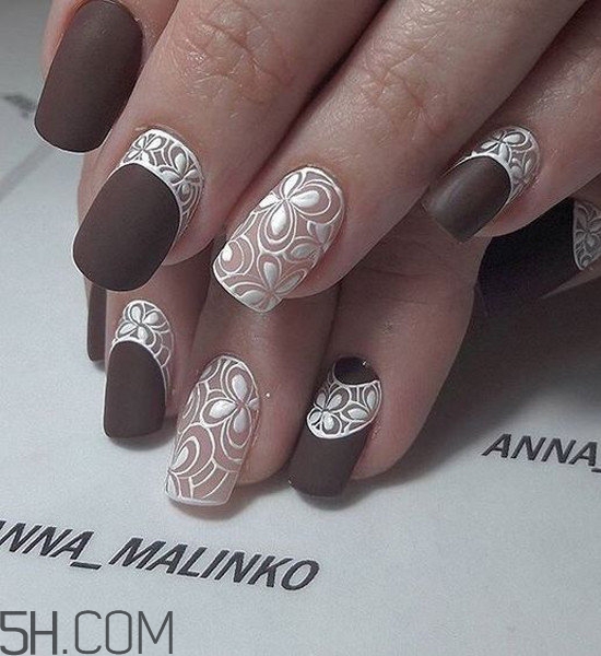 春天什么樣的美甲好看？美甲蕾絲款式圖片大全