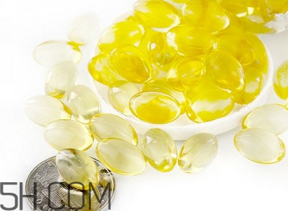 維生素e要咬破吃嗎？維生素e要吃多久才有效？