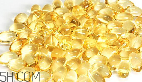 維生素e藥店有賣嗎？維生素e要和c一起吃嗎？