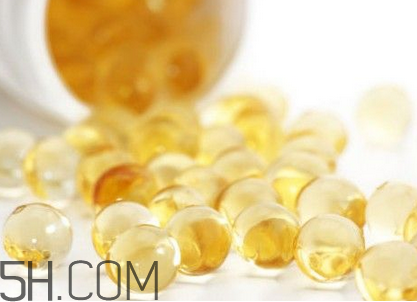 維生素e藥店有賣嗎？維生素e要和c一起吃嗎？