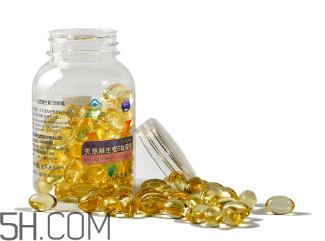 維生素e能祛眼袋嗎？維生素e能祛斑嗎？