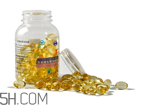 維生素e能讓睫毛變長(zhǎng)嗎？維生素e能和鈣片一起吃嗎？