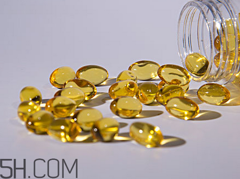 維生素e和開(kāi)塞露能一起用嗎？維生素e和葉酸能同時(shí)服用嗎？