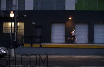 夜跑能喝水嗎？夜跑多久以后才能喝水？