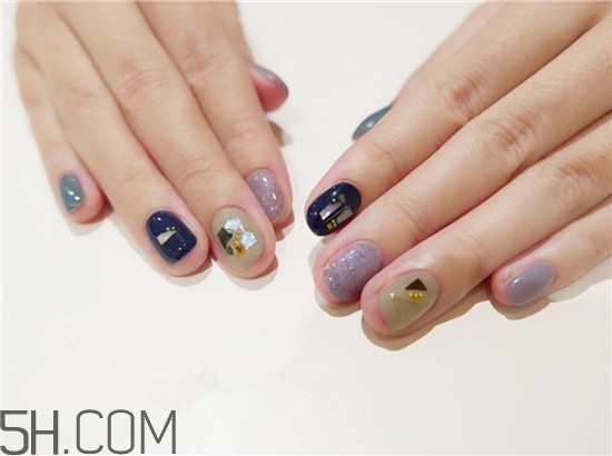 什么是日式美甲？適合秋季的清新美甲圖片