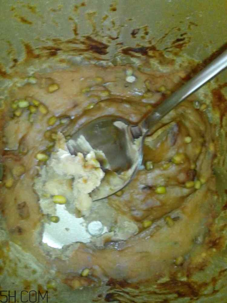 綠豆糕和香蕉能一起吃嗎？吃了綠豆糕還能吃香蕉嗎？