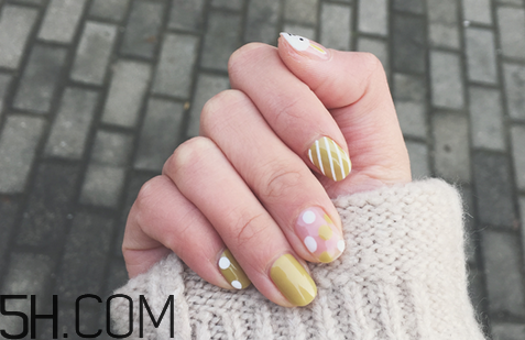 什么牌子指甲油好用？2018清新美甲圖片最新款