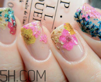 美甲要隔多長時(shí)間才做一次？自制美甲教程