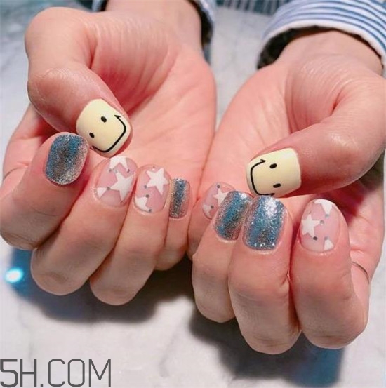 什么是日式美甲？適合秋季的清新美甲圖片