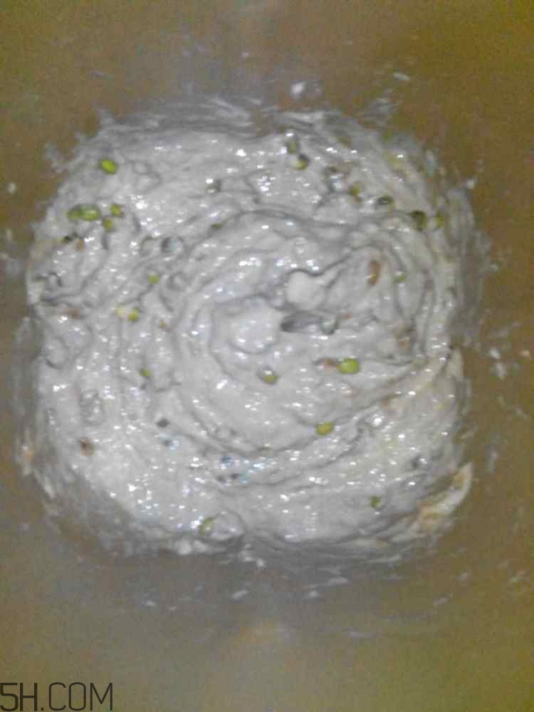 綠豆糕和香蕉能一起吃嗎？吃了綠豆糕還能吃香蕉嗎？