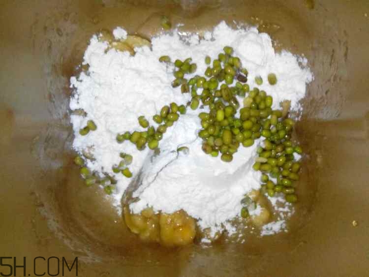 綠豆糕和香蕉能一起吃嗎？吃了綠豆糕還能吃香蕉嗎？