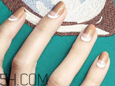 春天什么樣的美甲好看？美甲蕾絲款式圖片大全