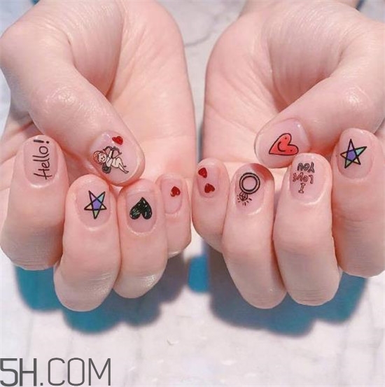 什么是日式美甲？適合秋季的清新美甲圖片