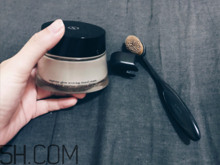 阿瑪尼黑曜石再生素顏霜好用嗎 多少錢 阿瑪尼黑曜石再生素顏霜好用嗎 多少錢