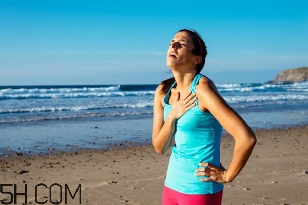 冬天跑步喉嚨不舒服怎么辦？如何消除冬天跑步喉嚨不適感？