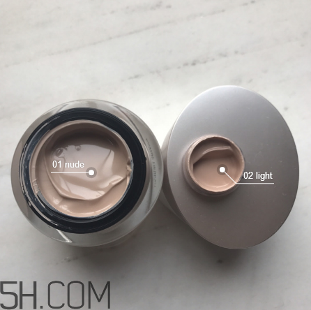 阿瑪尼黑鑰匙素顏霜功課和選色對比 阿瑪尼素顏霜使用心得 阿瑪尼黑鑰匙素顏霜功課和選色對比 阿瑪尼素顏霜使用心得