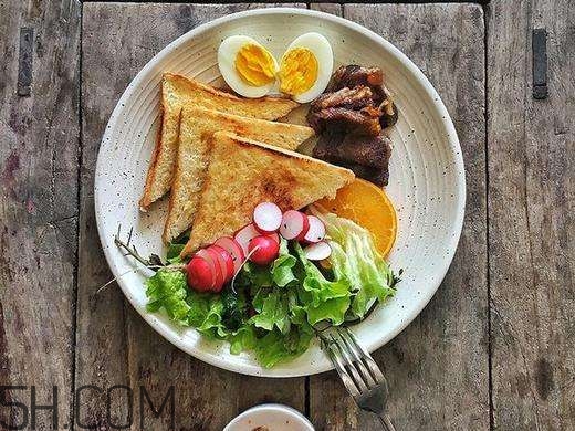 運(yùn)動(dòng)過(guò)后吃什么長(zhǎng)肌肉？運(yùn)動(dòng)健身長(zhǎng)肌肉吃什么好？