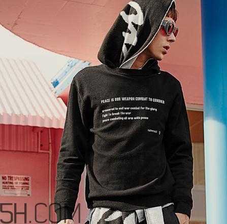 馬克華菲尺碼偏小嗎？馬克華菲衣服可以退嗎？