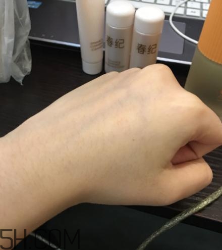 春紀咖啡煥膚菁華露好用嗎？春紀咖啡煥膚菁華露評測