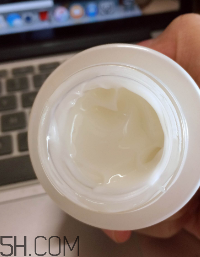 京潤珍珠面霜適合膚質(zhì) 京潤珍珠面霜產(chǎn)品評測 京潤珍珠面霜適合膚質(zhì) 京潤珍珠面霜產(chǎn)品評測