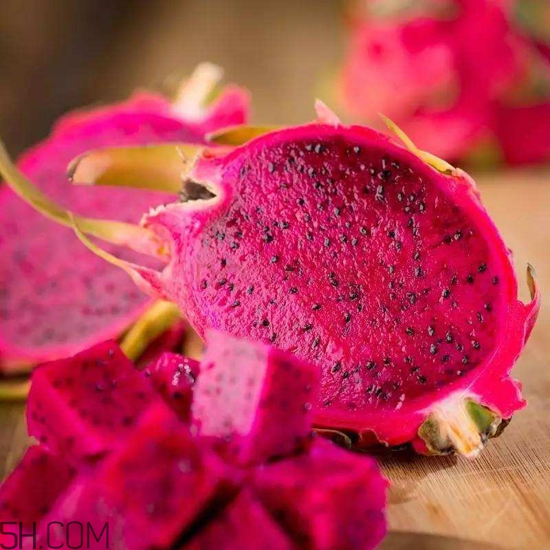 火龍果是熱性還是涼性？哪些人不適合吃火龍果？