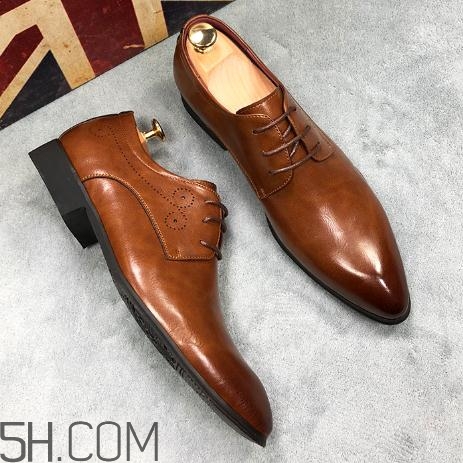 棕色皮鞋變黑怎么辦？棕色皮鞋變黑怎么恢復(fù)？