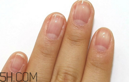 做磨砂美甲多少錢？卡通人物美甲教程步驟