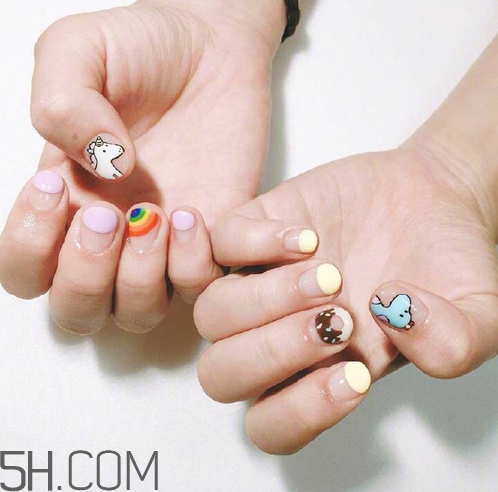 貼片美甲能維持多久？可愛(ài)型美甲推薦