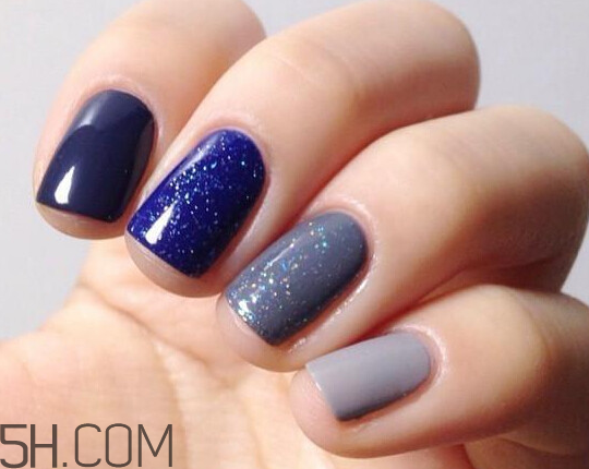 冬天美甲適合什么顏色？純色美甲跳色款式搭配圖