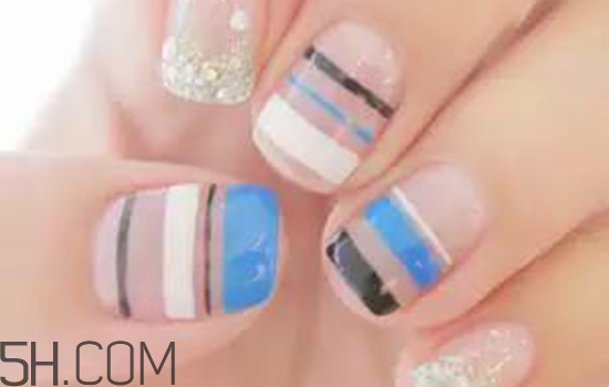 裸粉色指甲油推薦 裸色美甲教程 裸粉色指甲油推薦 裸色美甲教程