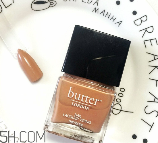 裸粉色指甲油推薦 裸色美甲教程 裸粉色指甲油推薦 裸色美甲教程