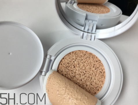 rojank茹妝這個牌子怎么樣？茹妝化妝品好用嗎？